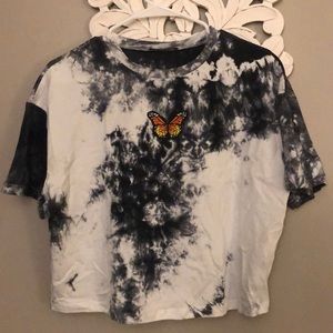 Cropped tie die tee